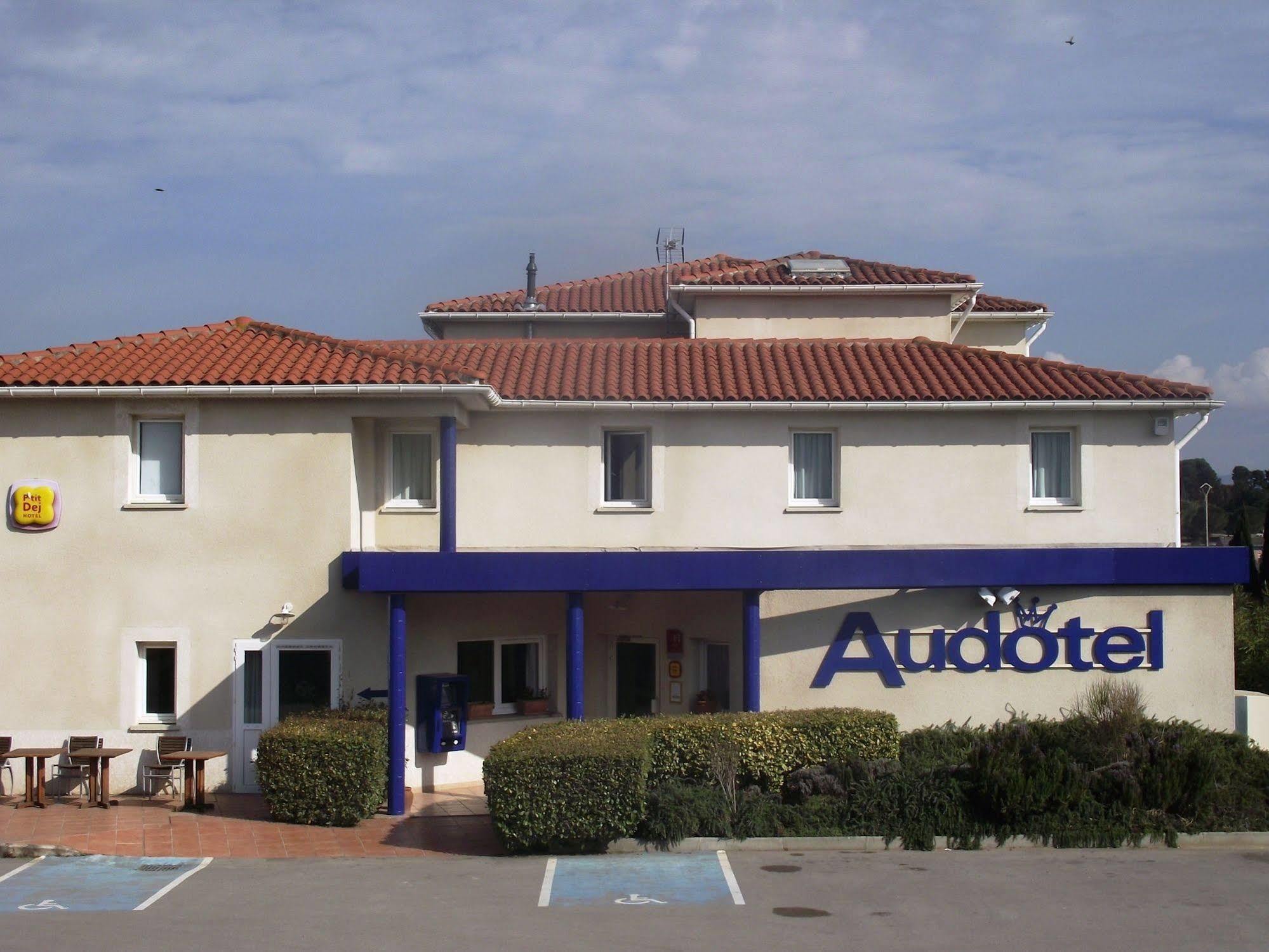 Audotel Carcassonne Eksteriør billede